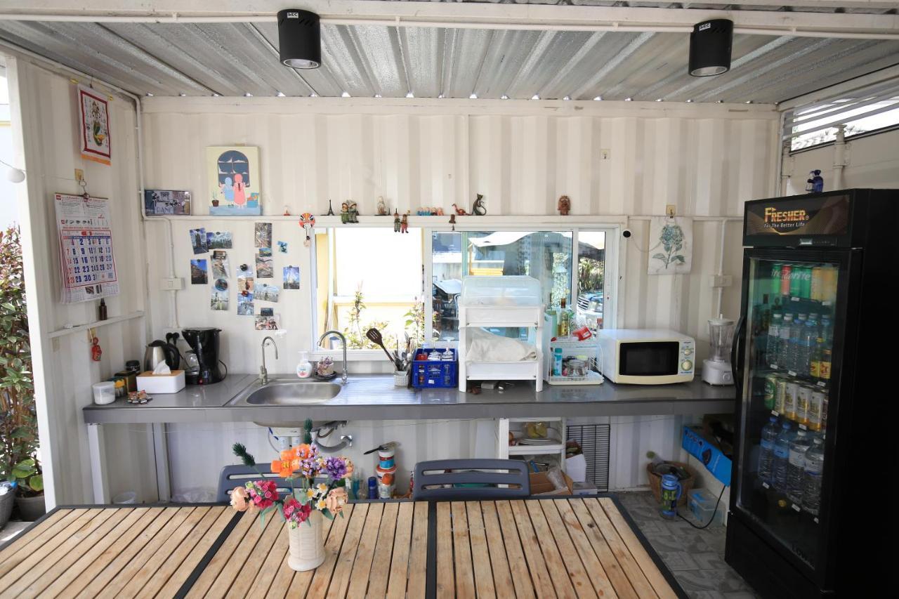 Apartamento Day Off House Chiang Mai Near Walking Street Exterior foto