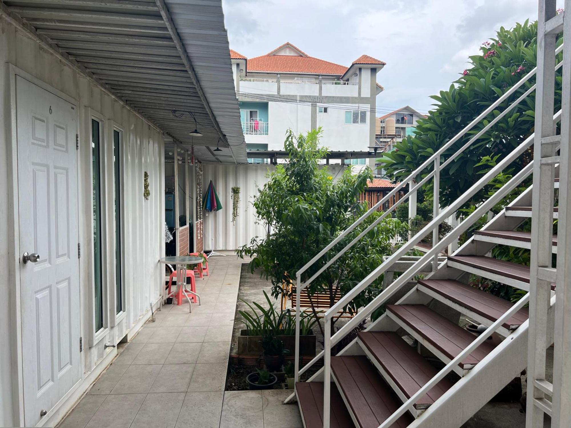 Apartamento Day Off House Chiang Mai Near Walking Street Exterior foto